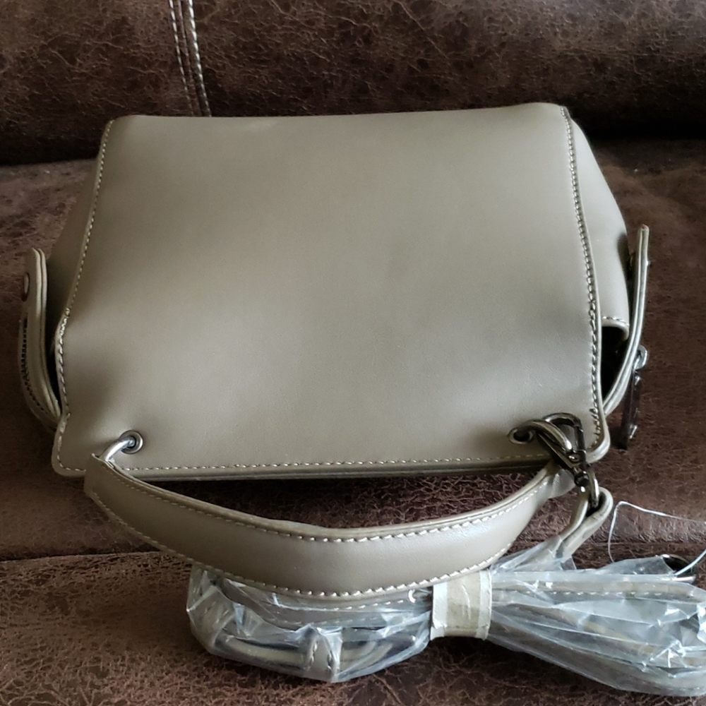 Purse - Picture 4 of 7